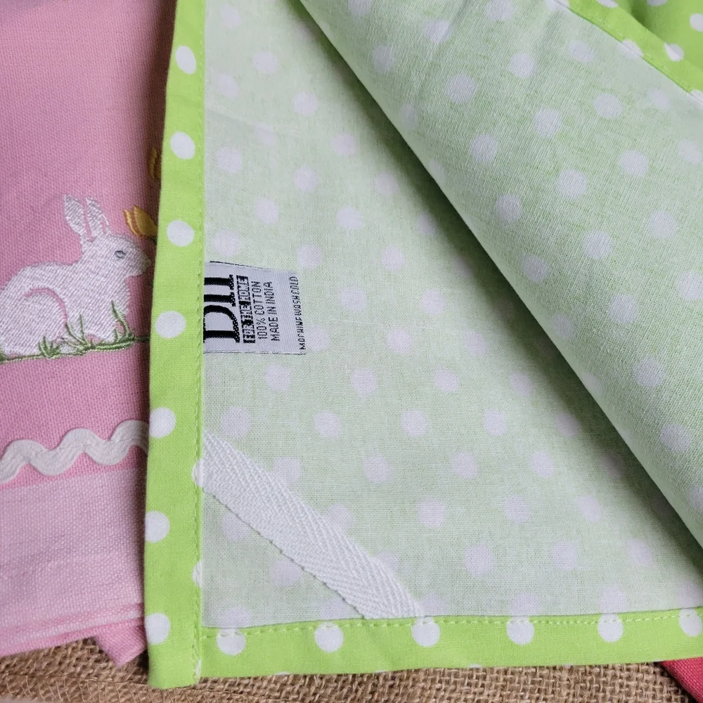 DII and now designs Easter lot of 4 linens 2 euroscrubbies - Picture 6 of 16